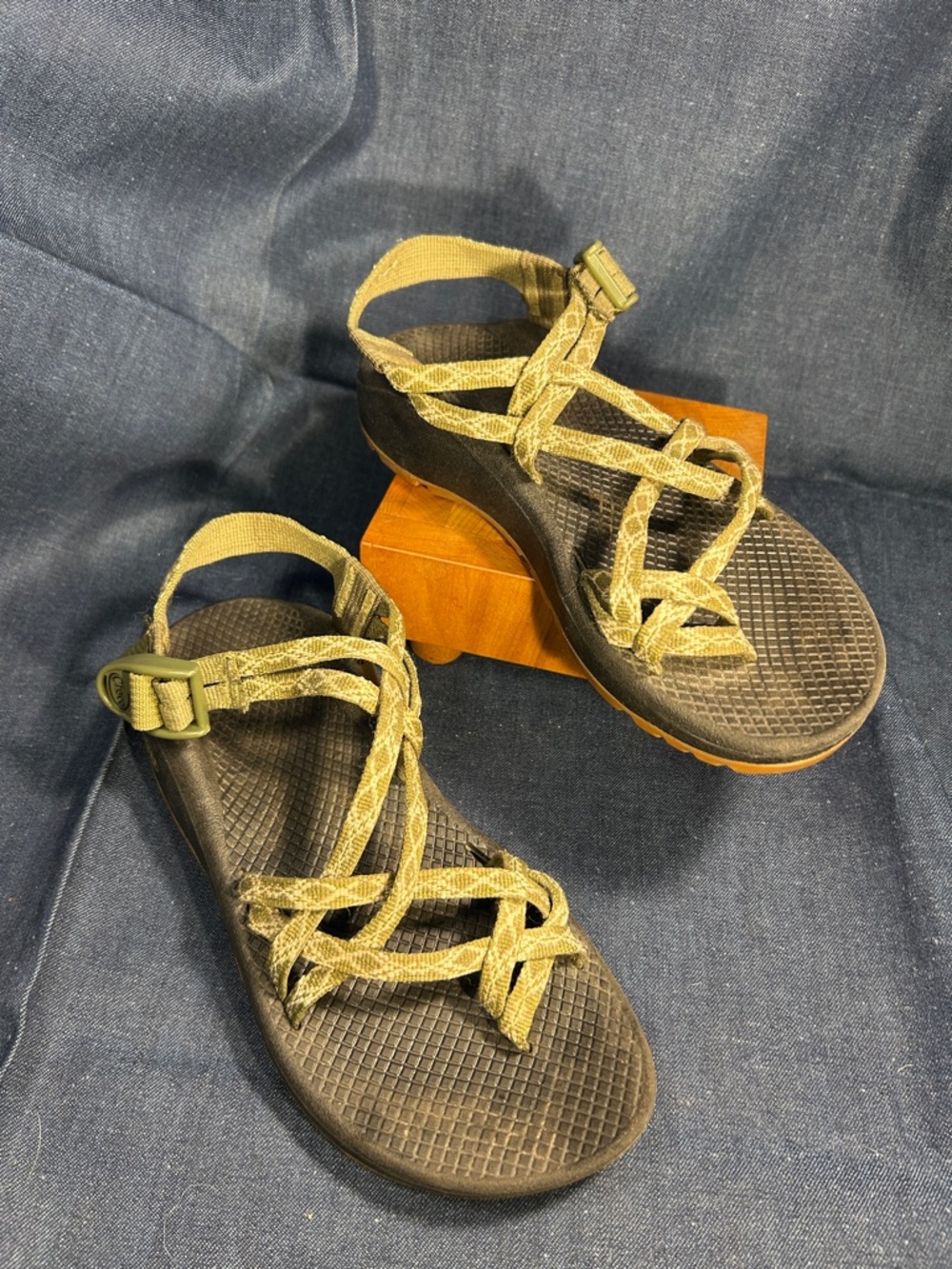 Chaco ZX/2 almost NEW strap adjustable sandal